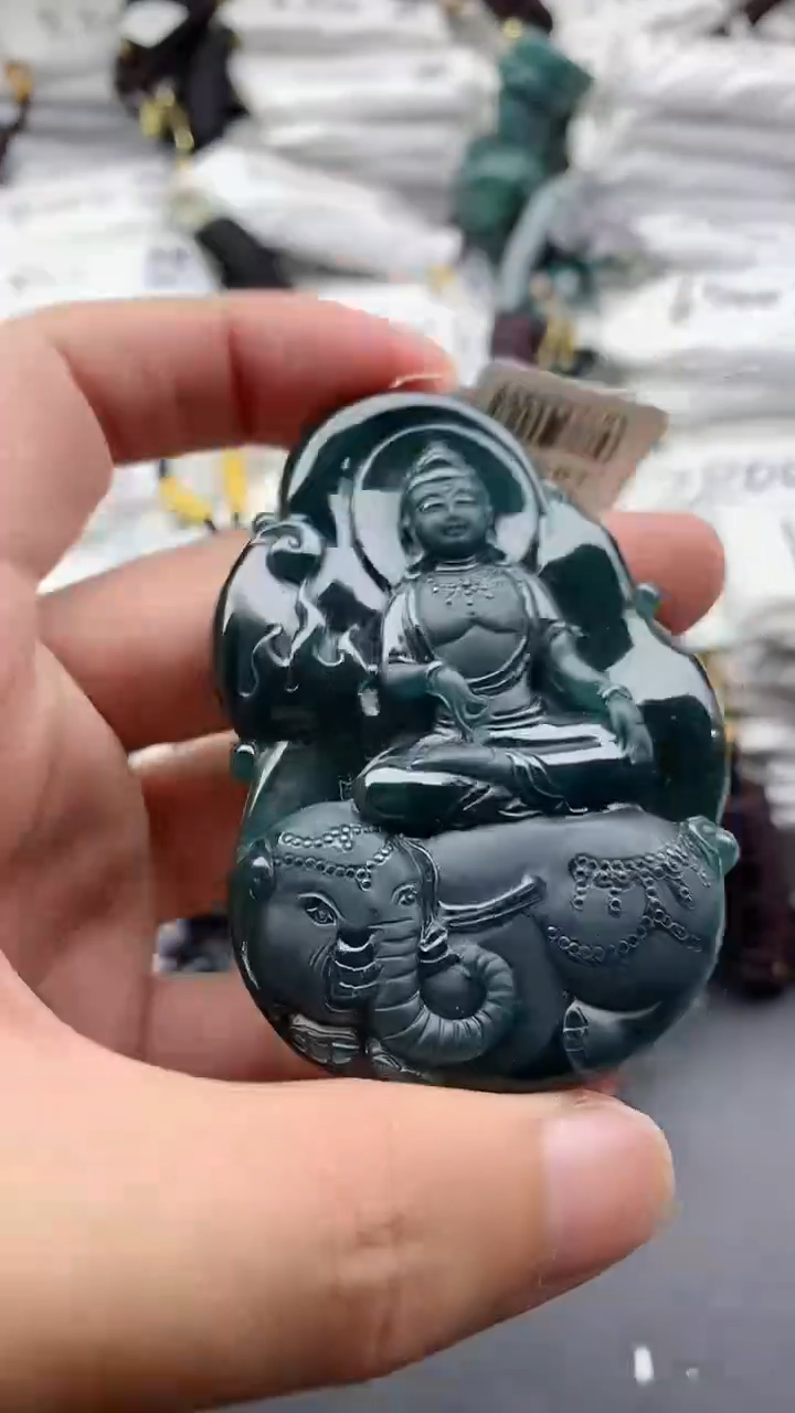 【闪购商品】翡翠颈饰未镶嵌555555555555
