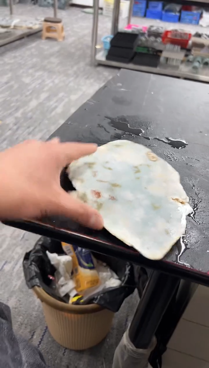 【闪购商品】定制翡翠手镯未镶嵌不退换