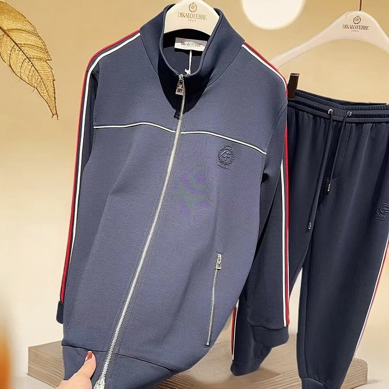 《迪卡里奥费雷》DF130280休闲运动套装