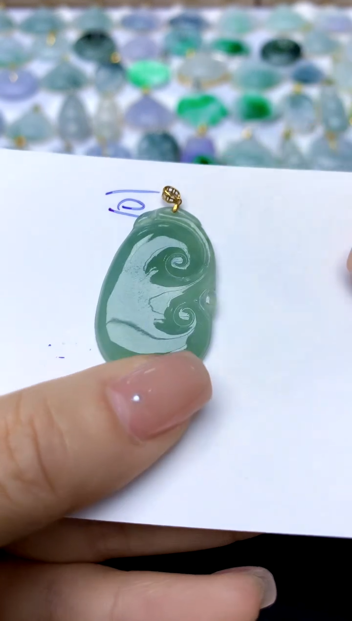 【闪购商品】翡翠颈饰18K金镶嵌101天然A货翡翠