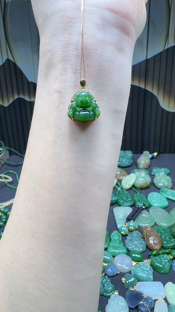 【闪购商品】和田玉挂件18K金镶嵌1