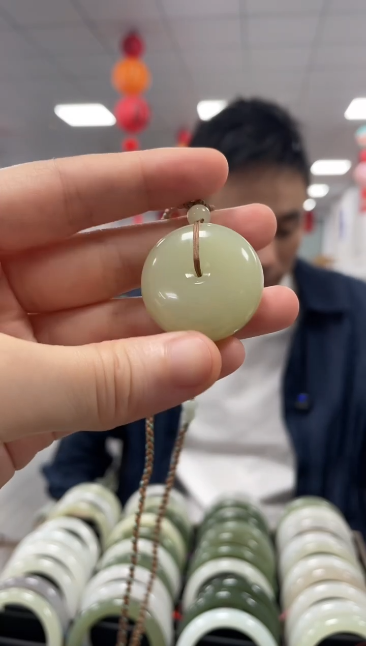 和田玉未镶嵌挂件黄玉挂件一件