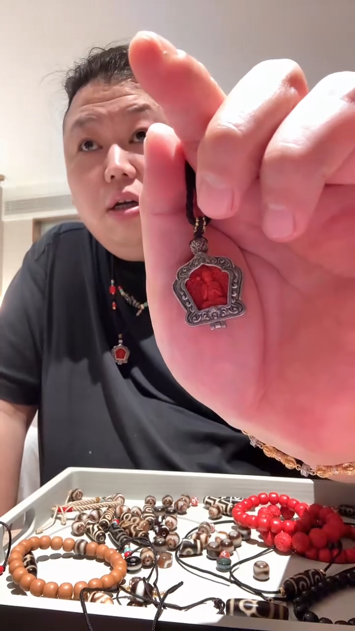 天然辰砂ZS多样性发一ZS010马马马