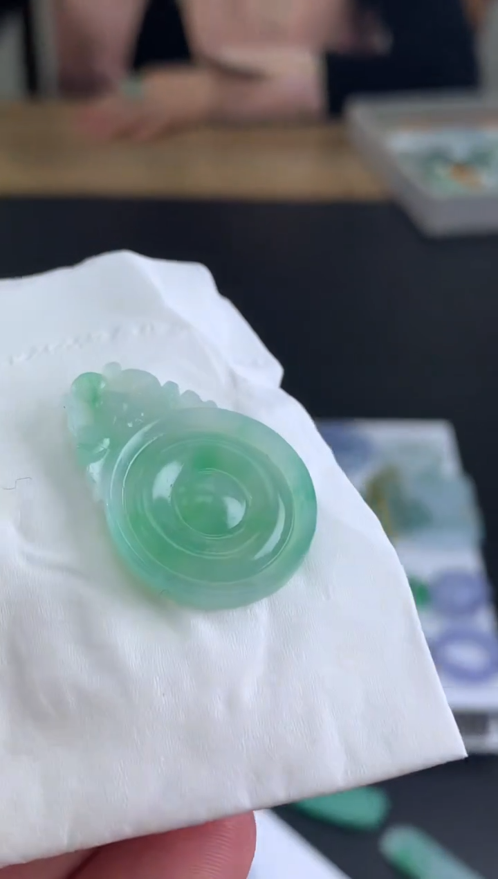 【闪购商品】定制翡翠未镶嵌翡翠