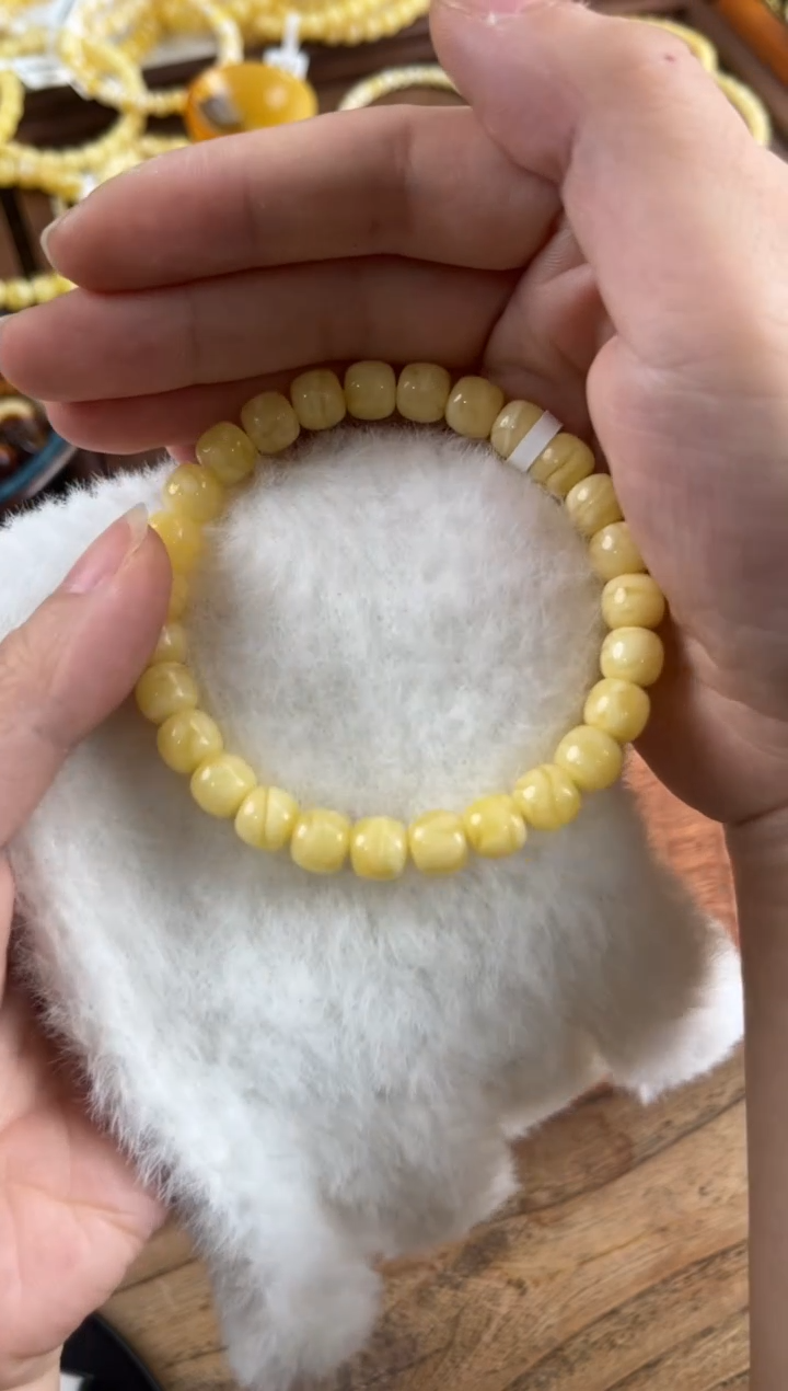 【闪购商品】蜜蜡裸石未镶嵌蜜蜡手串没品控