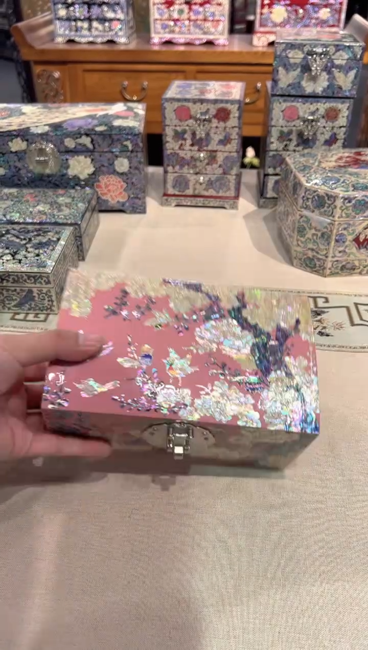 【闪购商品】鱼锁满贝底弘贝雅螺钿漆器文化馆