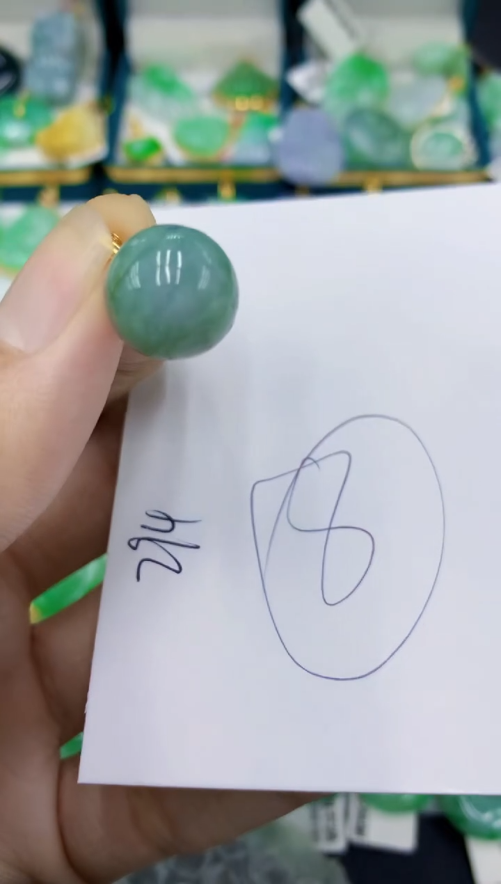翡翠未镶嵌颈饰1111111111