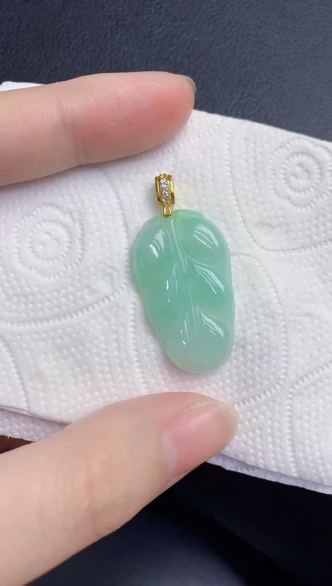 颈饰未镶嵌翡翠天然翡翠缅甸A货