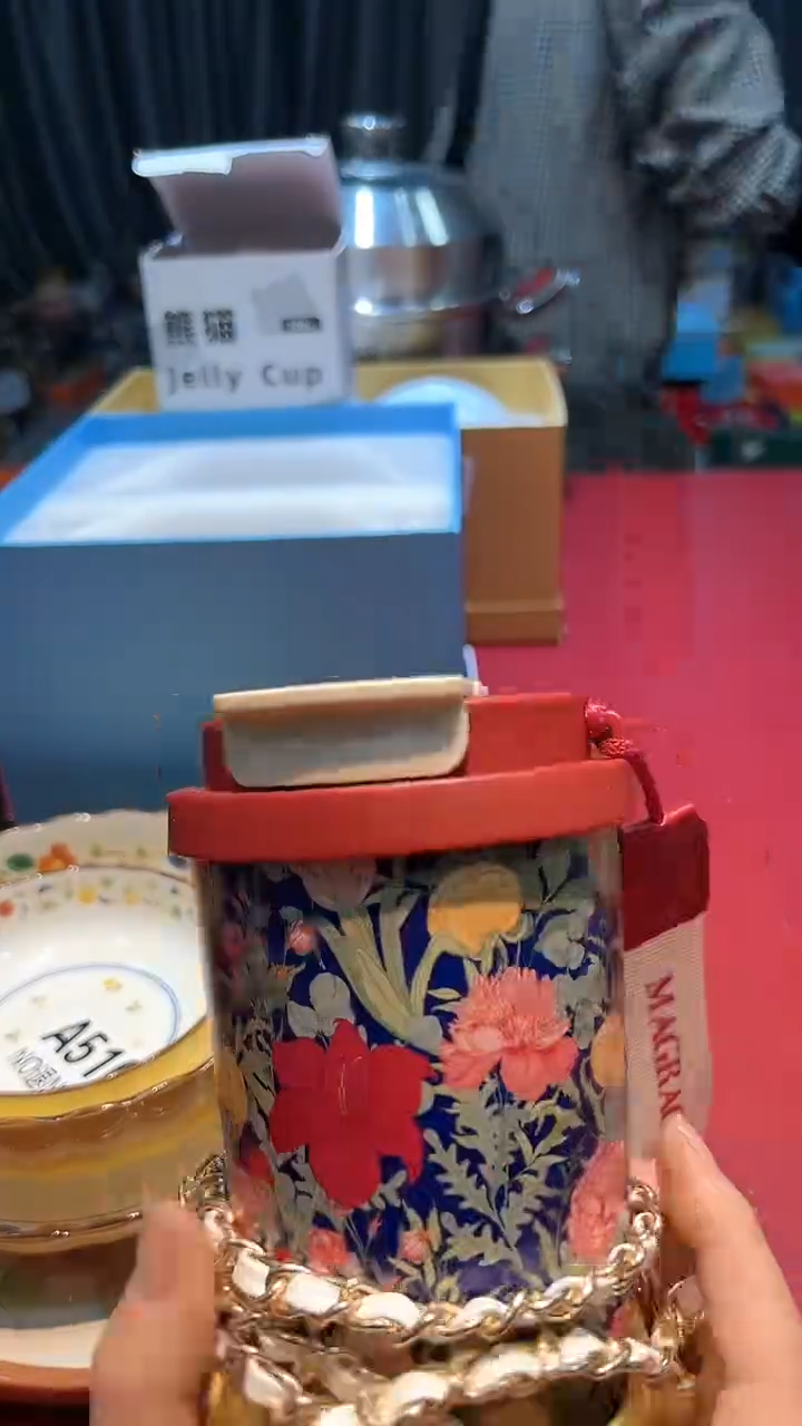 【闪购商品】瓷片锅碗瓢盆一件不剩