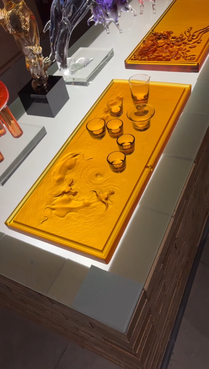 摆件扭转乾坤茶盘+海天霞茶具一套