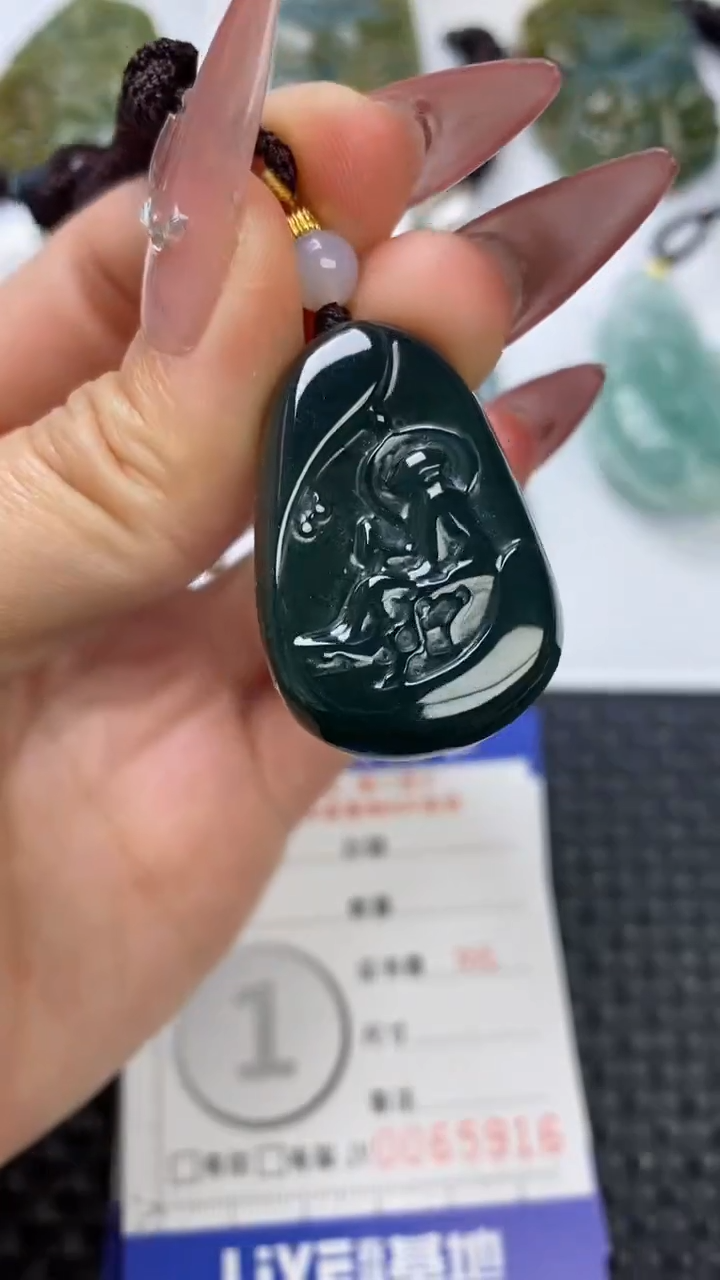 【闪购商品】翡翠颈饰未镶嵌111111111111111