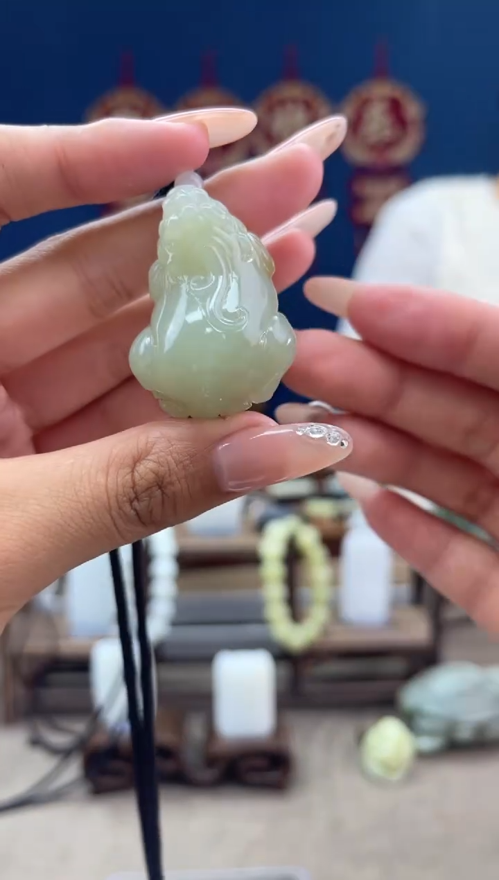 【闪购商品】和田玉颈饰未镶嵌1