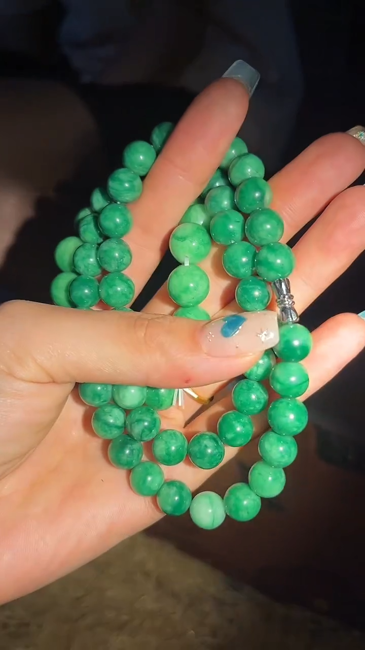 【闪购商品】【闪购商品】绀青手串和项链