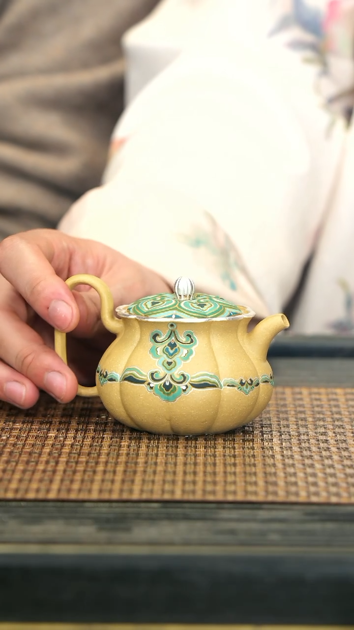 【闪购商品】紫砂茶壶YT56仙踪 本山绿