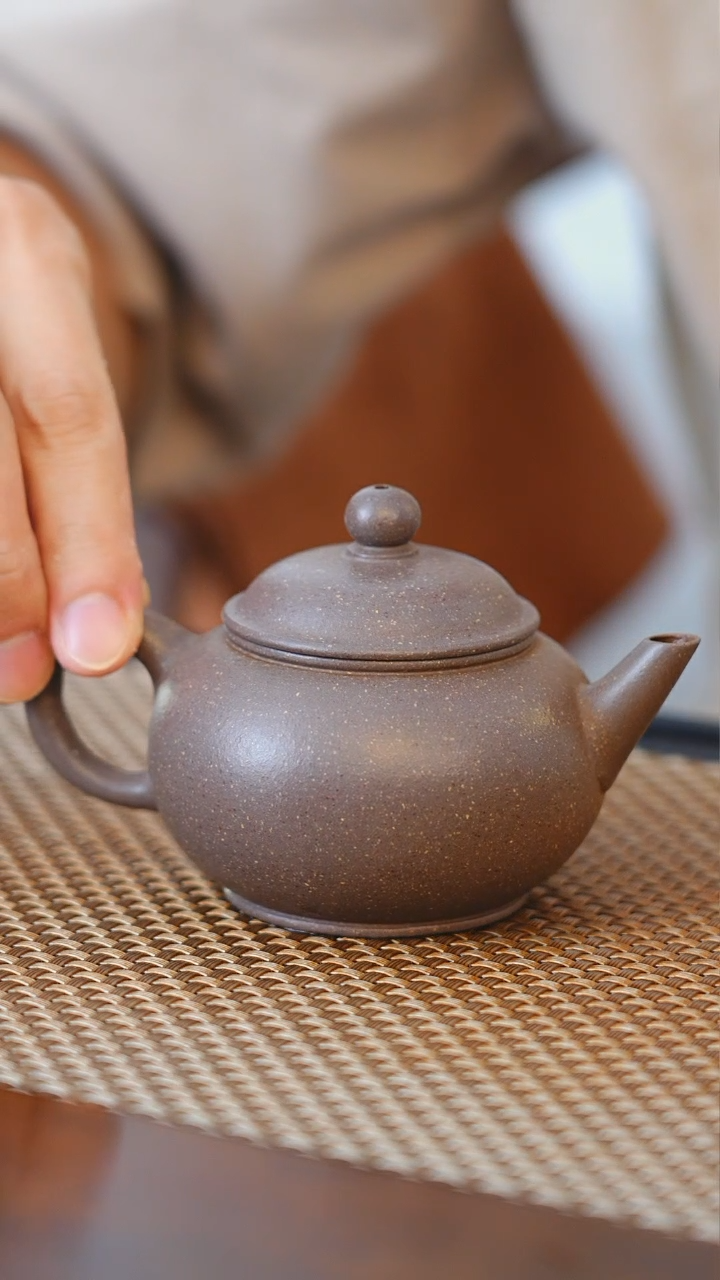 茶壶紫砂宜兴原矿紫砂壶 天青 水平 150cc