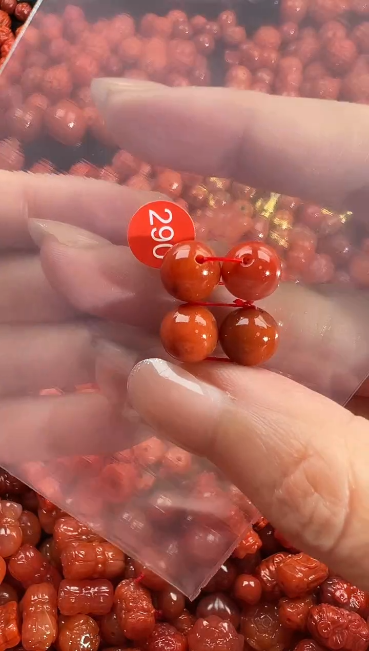 颈饰未镶嵌南红玛瑙8