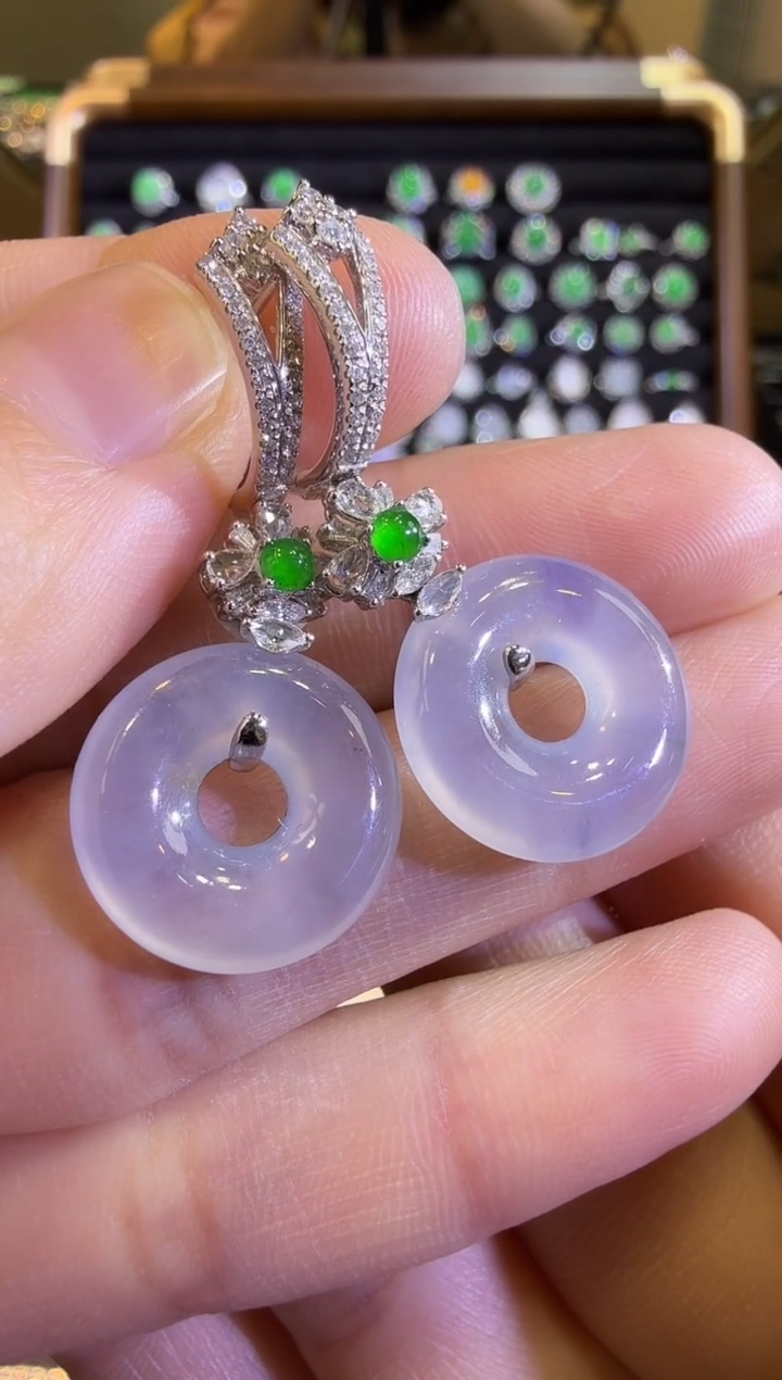 【闪购商品】翡翠耳饰18K金镶嵌高冰玻梦幻紫甜甜圈耳坠
