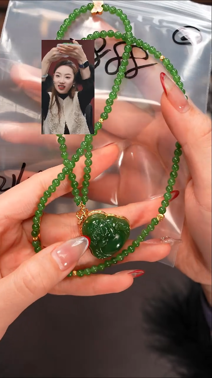 18K金镶嵌手串和田玉东****表遇见文玩品质回血