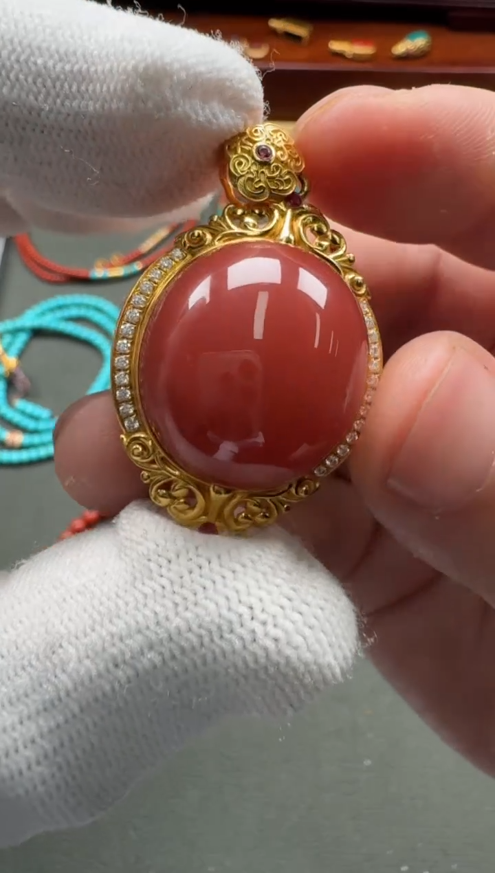 【闪购商品】南红玛瑙配饰配饰18K金镶嵌配饰配饰