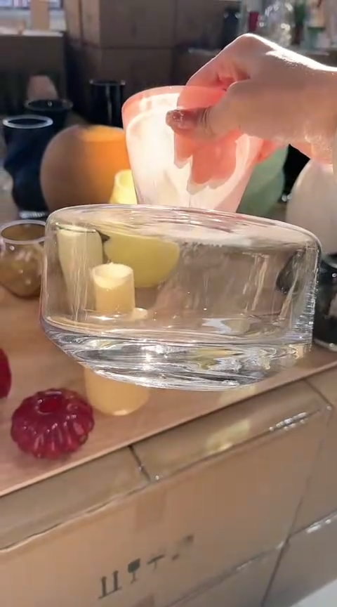 【闪购商品】玻璃粉色透明渐变