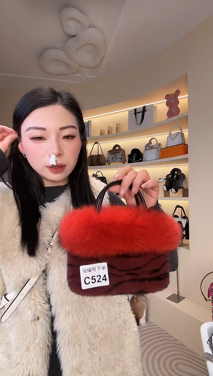 水貂毛【闪购商品】女包C524