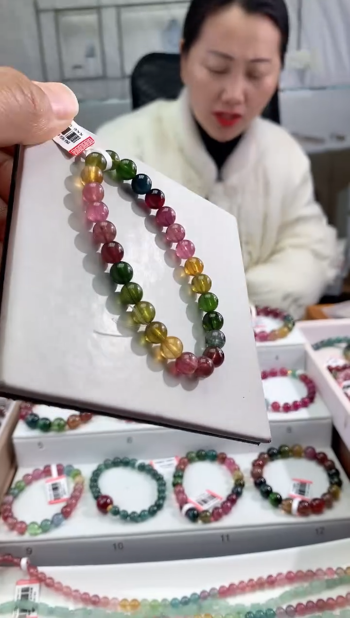 【闪购商品】碧玺手串未镶嵌多样性发一条