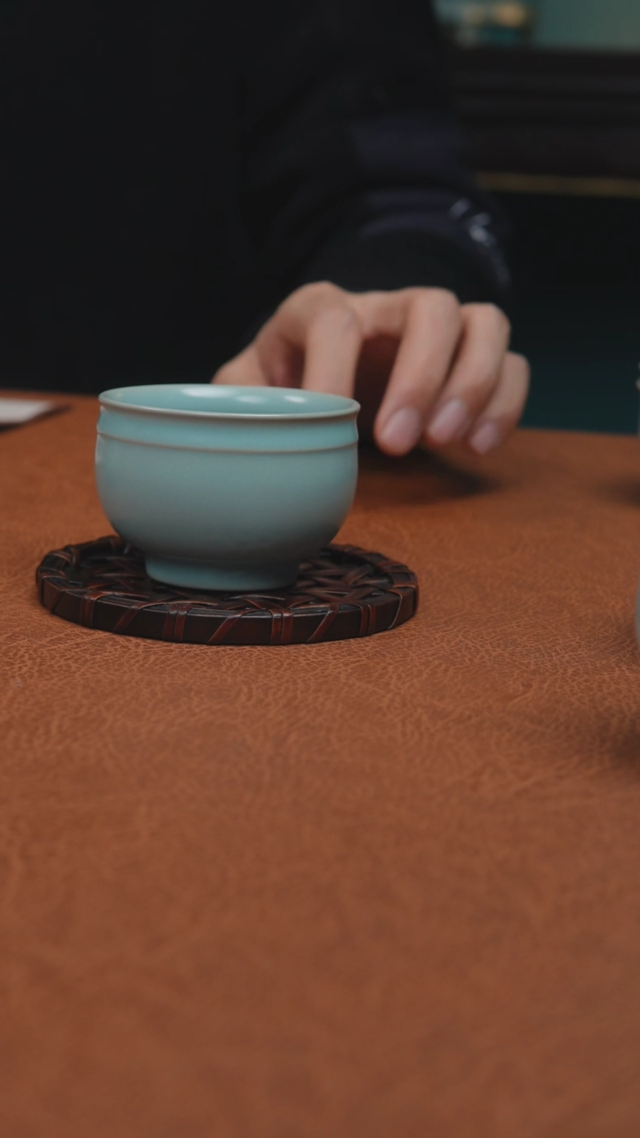 【闪购商品】杯汝州原产地原矿釉仿古卷足罗汉杯--+