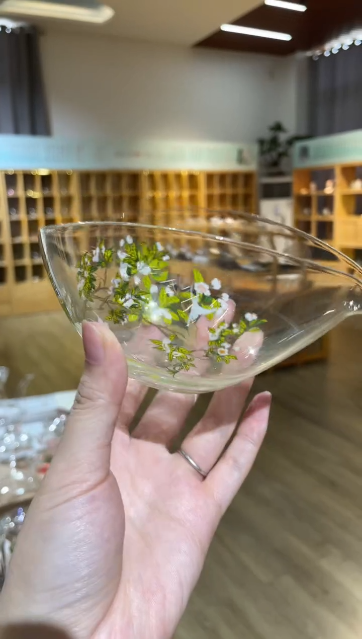 遇器梨花白燕柳叶公杯啊