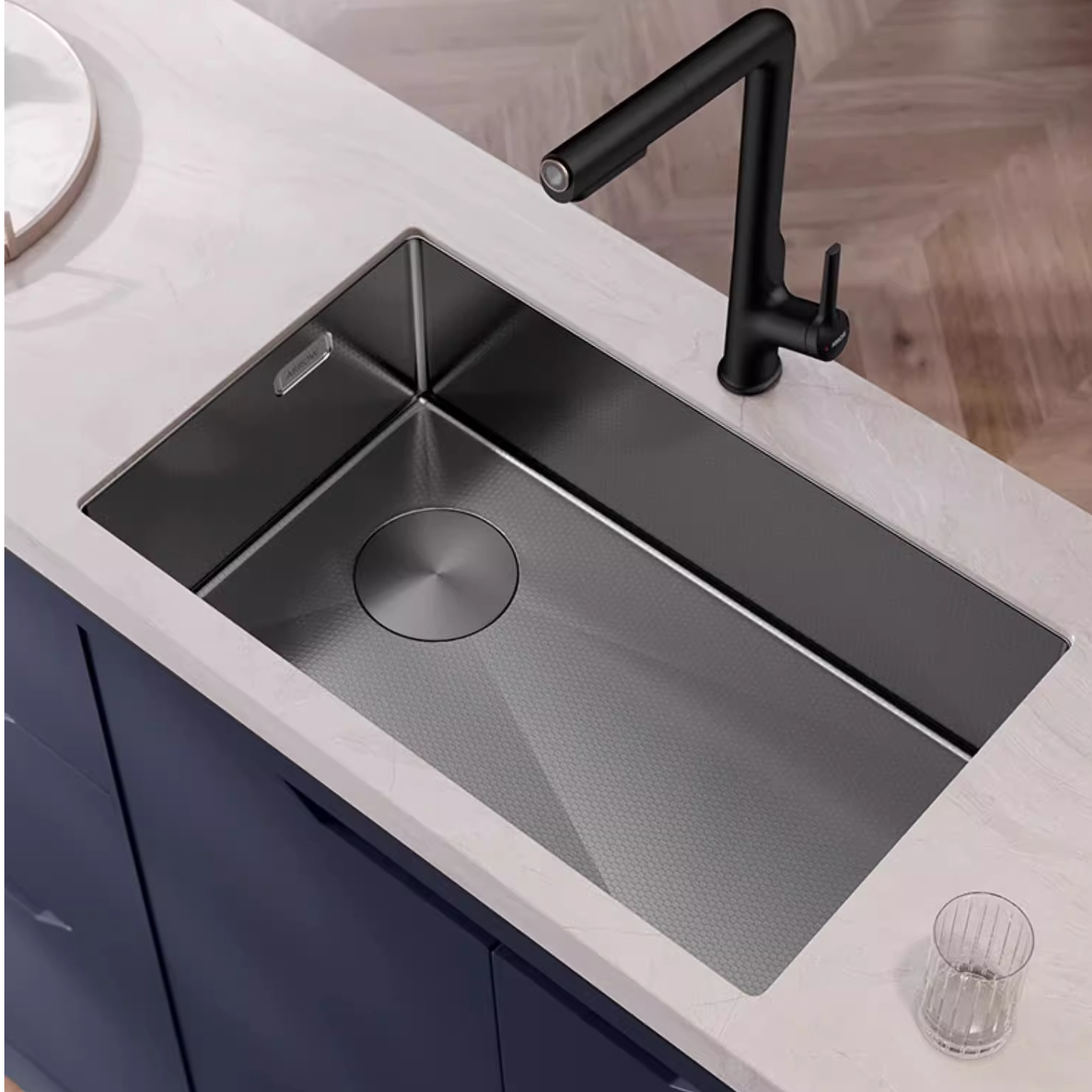 呆尾大牌正品蜂窝压纹单槽厨房水槽304不锈钢洗菜盆大单槽洗菜盆