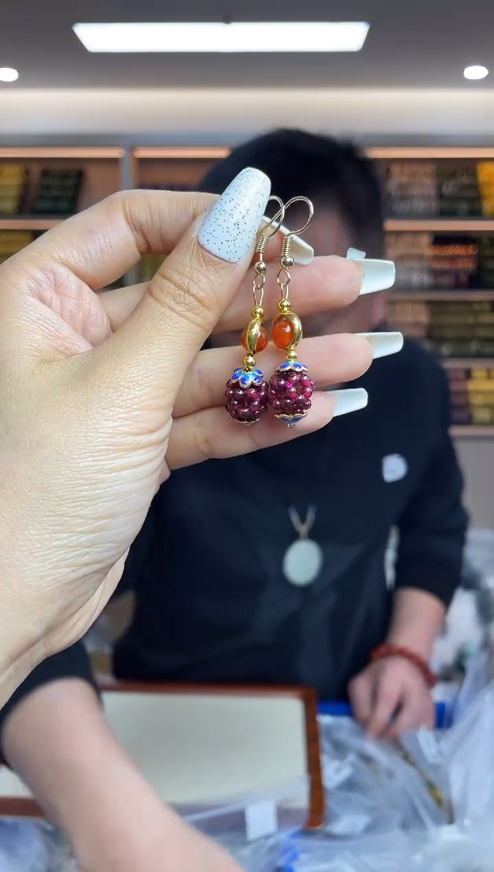 【闪购商品】石榴石`未镶嵌多样性发一件