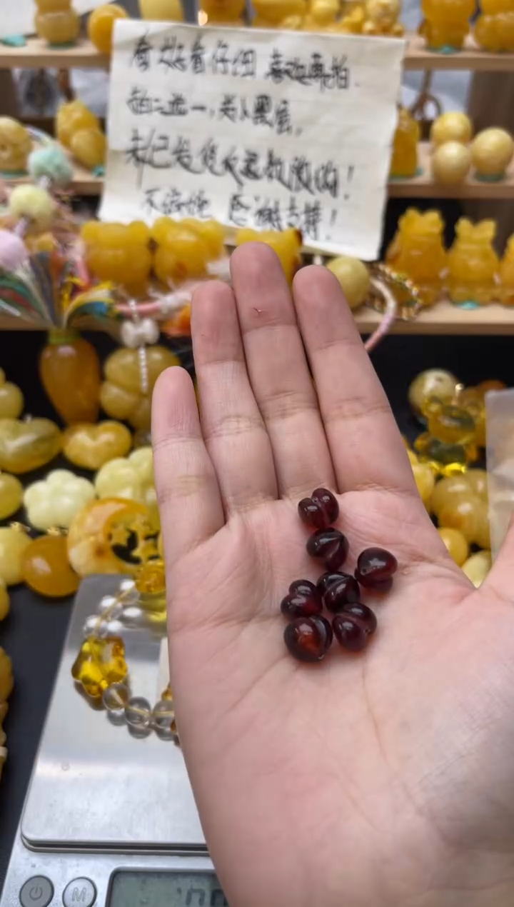 琥珀未镶嵌珠宝奇石004琥珀蜜蜡微瑕多样性随机发其一