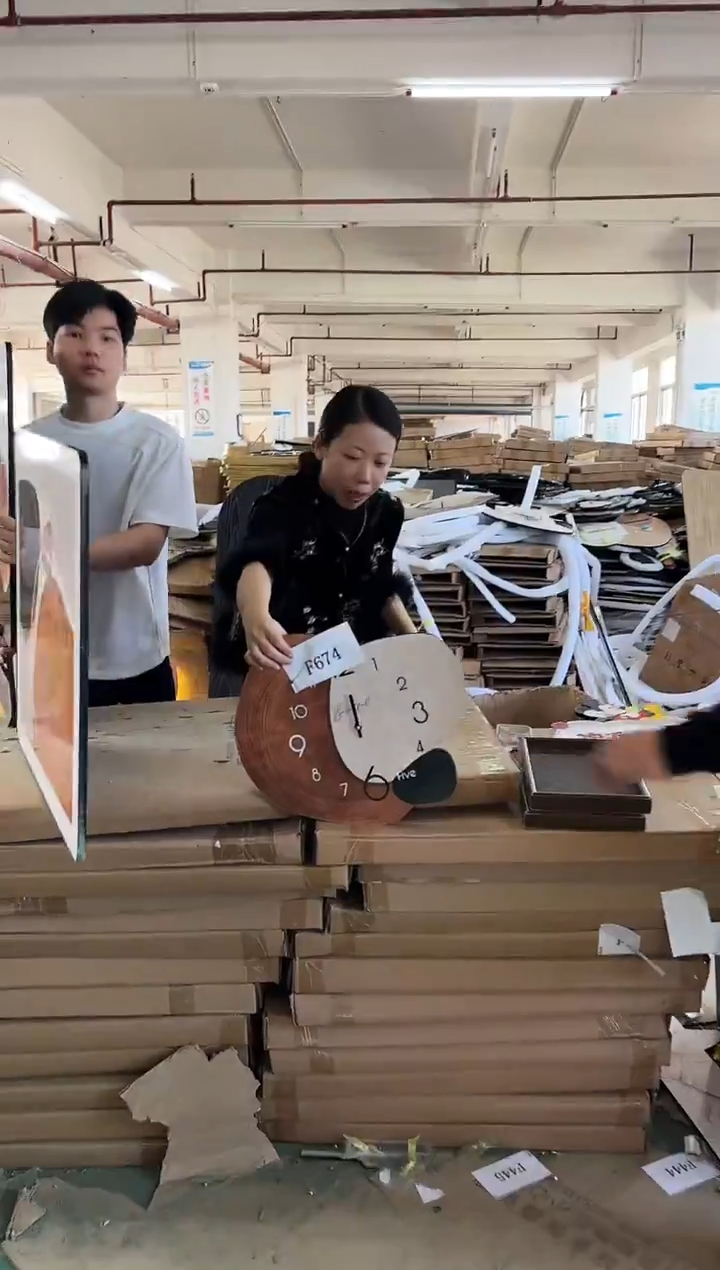 横款孤品果果微瑕闪购F674