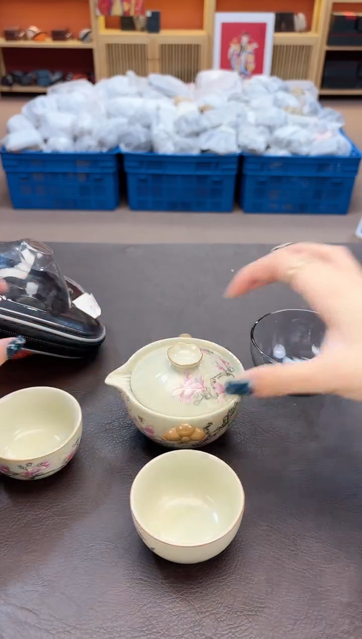 【闪购商品】摆件瓷SC1111111111111