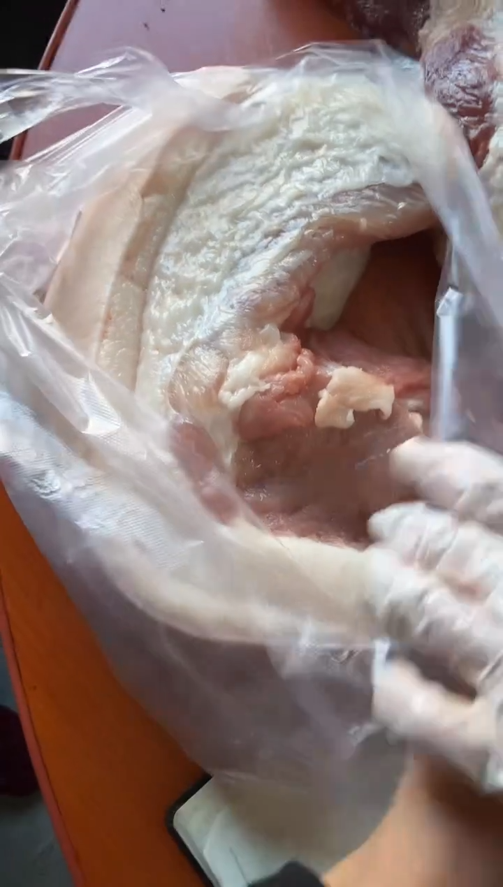 中国大陆180食用农产品仴****。猪后丘肉2.89仴日抖三斗地球泉水涌