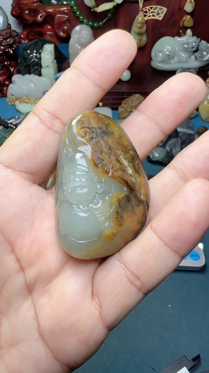 未镶嵌和田玉把件-