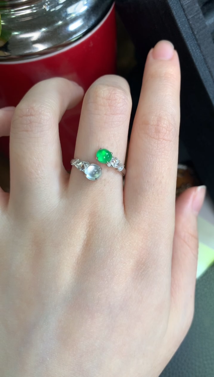 【闪购商品】翡翠戒指18K金镶嵌双蛋面戒指