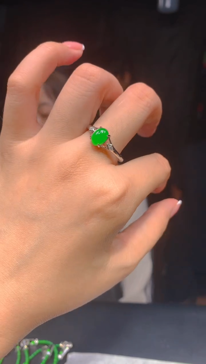 定制翡翠未镶嵌10多样性发货（发其一）