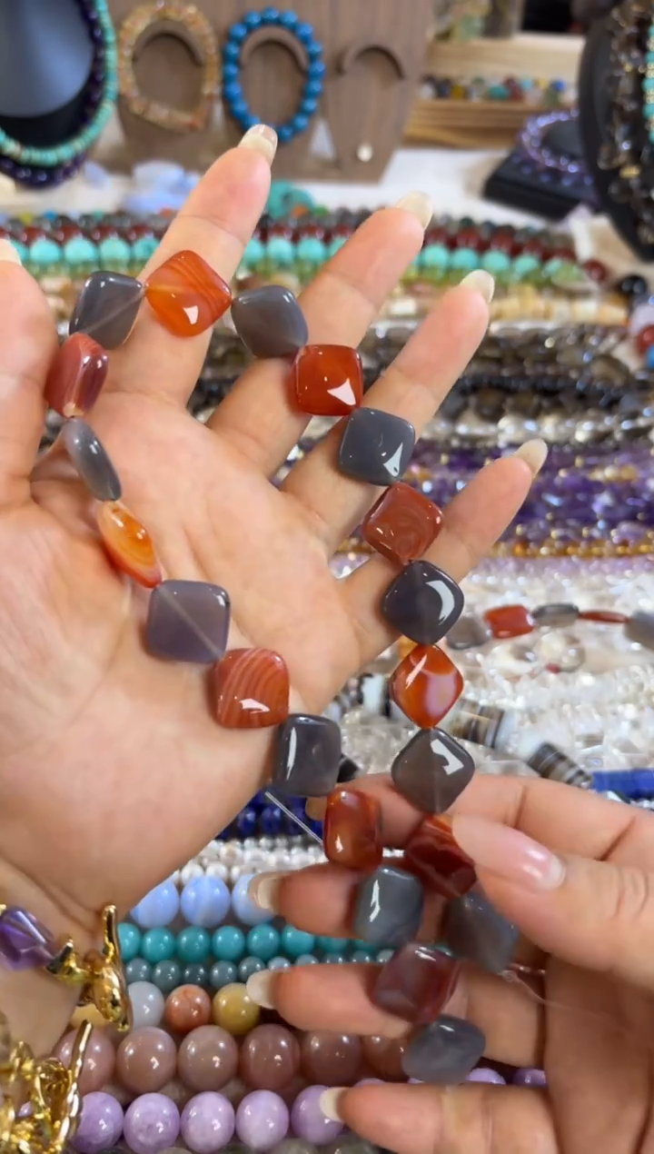 未镶嵌玛瑙/玉髓珠宝半成品多宝斜方