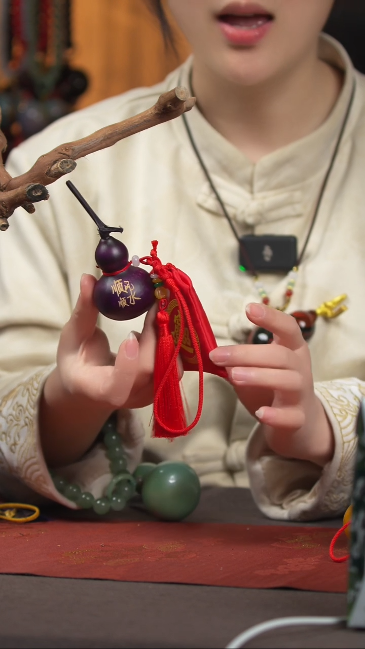 【闪购商品】1152葫芦摆件车挂手持