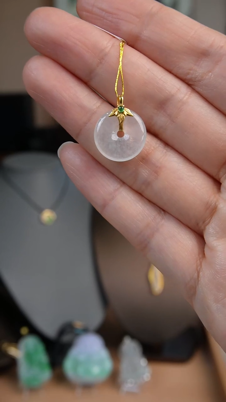 【闪购商品】翡翠颈饰18K金镶嵌天然缅甸翡翠吊坠