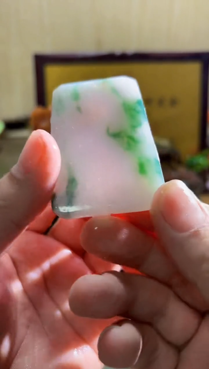 颈饰未镶嵌翡翠A货常星5058