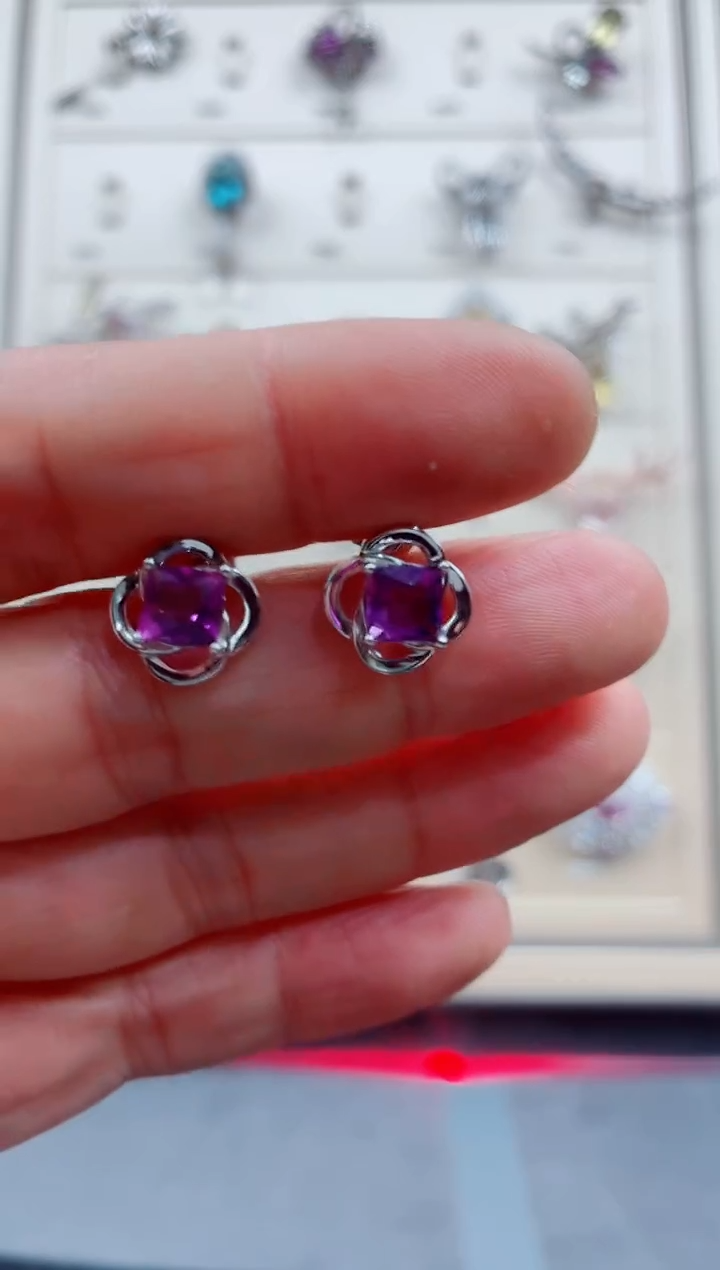 银S925镶嵌耳饰紫晶紫晶耳钉