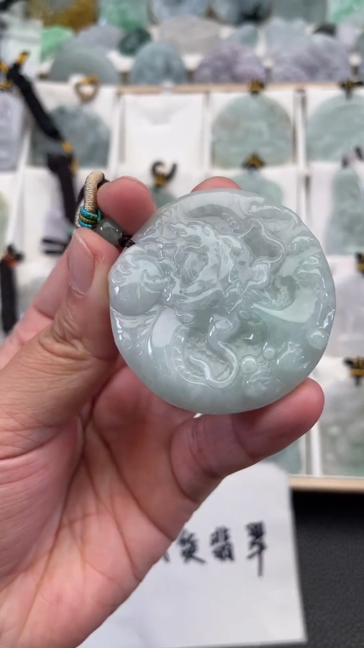 颈饰未镶嵌翡翠天然缅甸翡翠A货163