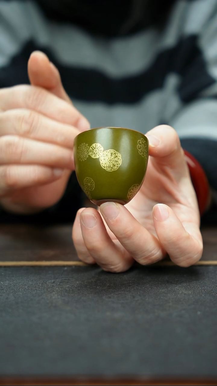 杯景德镇茶叶末皮球花一口杯