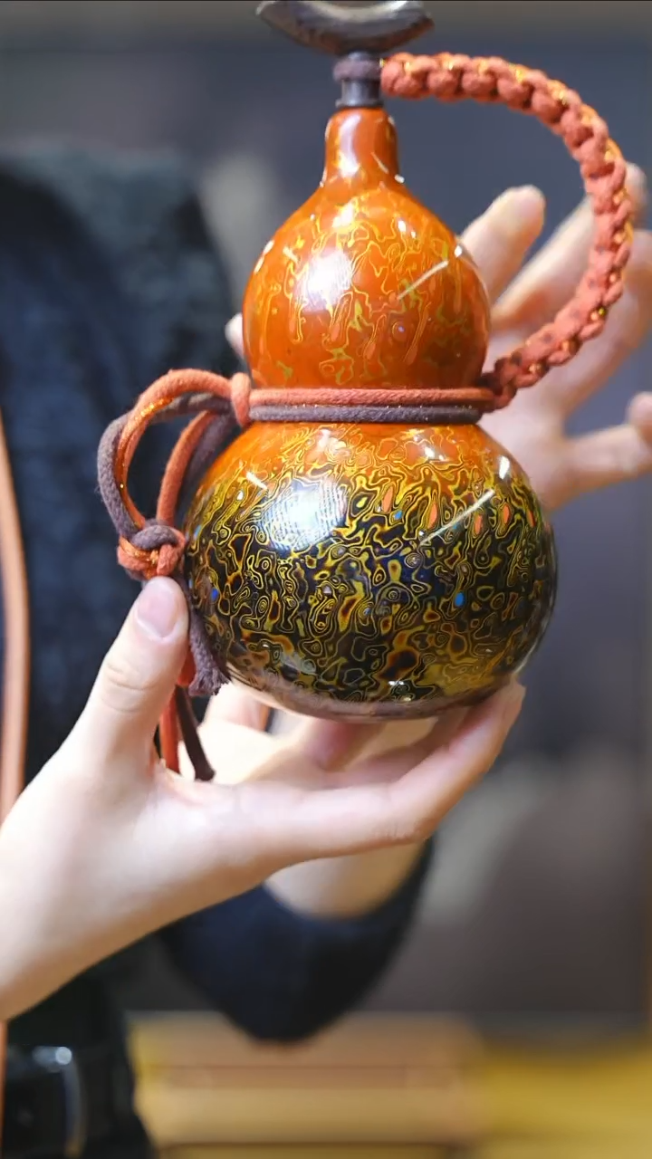 【闪购商品】XL267漆艺酒葫芦不包手串及旋转底座