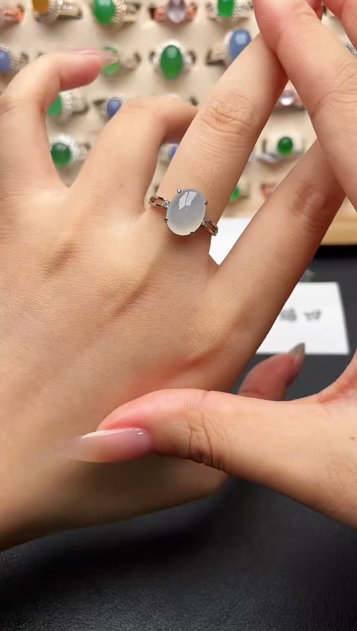 银S925镶嵌戒指翡翠一物一证一礼盒