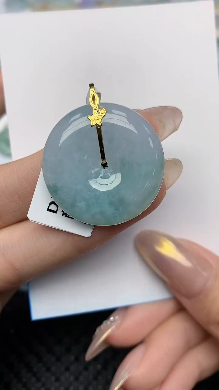 【闪购商品】翡翠颈饰18K金镶嵌天然翡翠A货