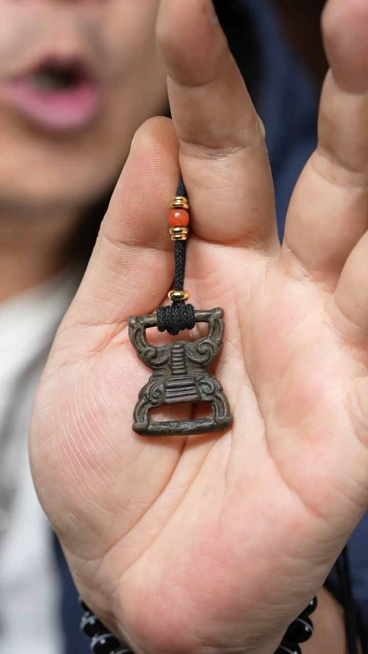 【闪购商品】老扣（多样性发货，发其一）