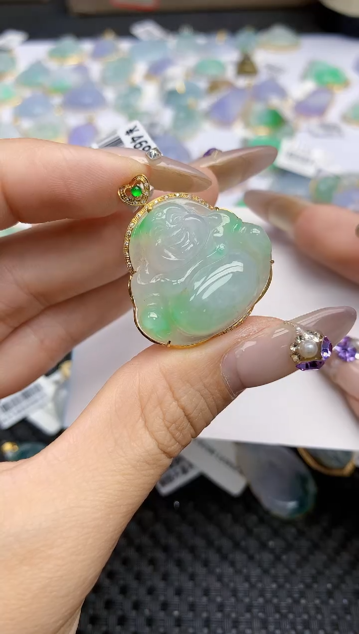 翡翠挂件18K金镶嵌126   天然翡翠A货