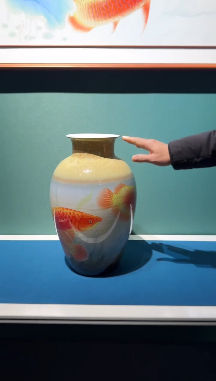 【闪购商品】瓷片王烛明老师金龙鱼窑变赏瓶3带收藏证书